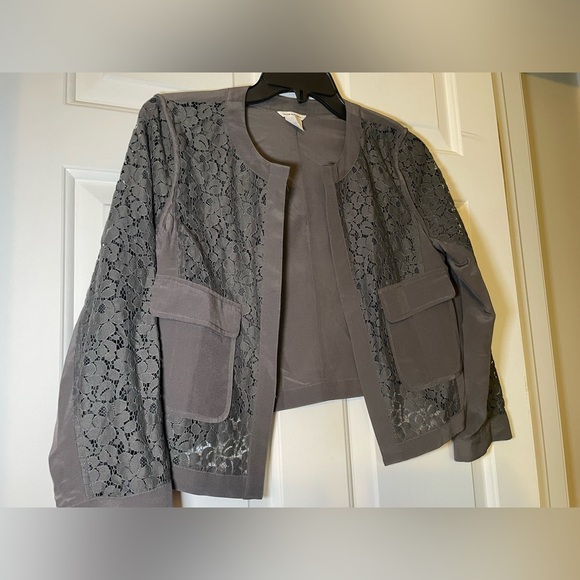 Club Monaco Woman’s Silk Lace Blazer Size XS Cardigan Gray 3/4 Sleeve Cropped - Picture 4 of 10